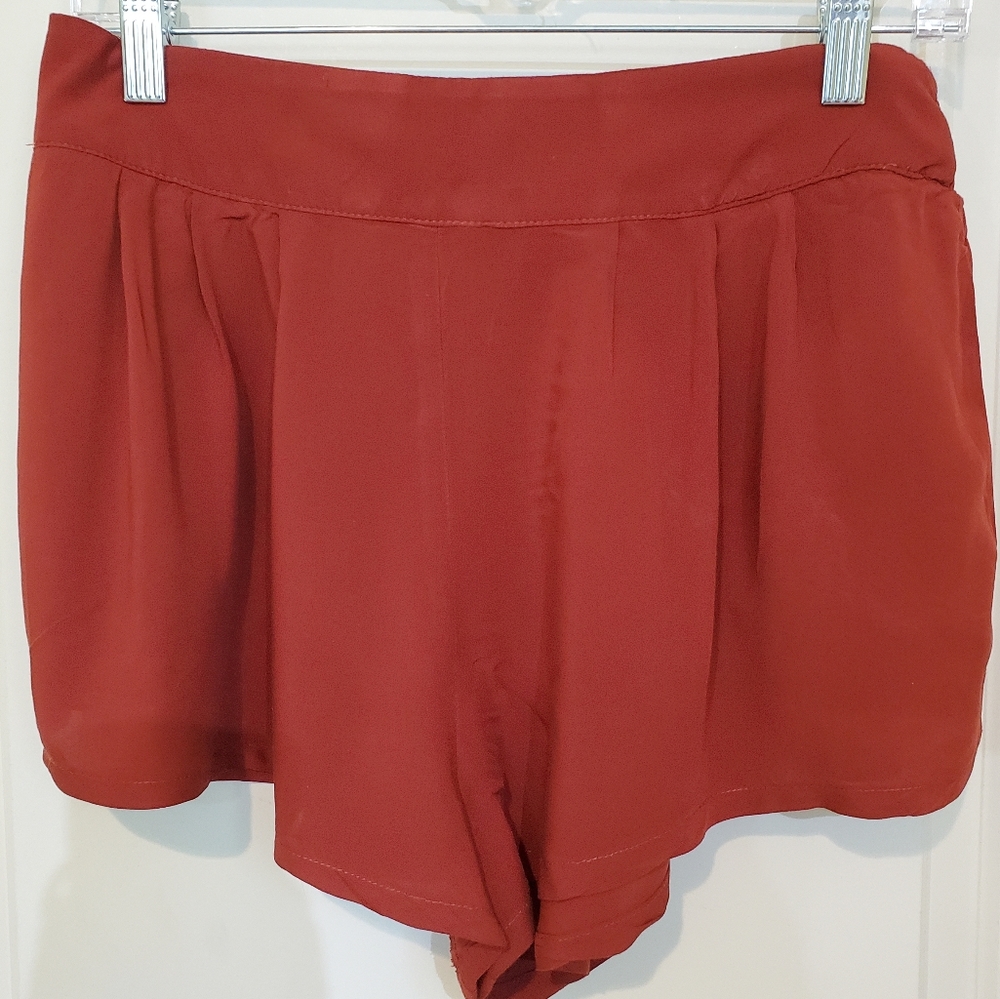 Forever 21 Rust Shorts - Picture 2 of 7